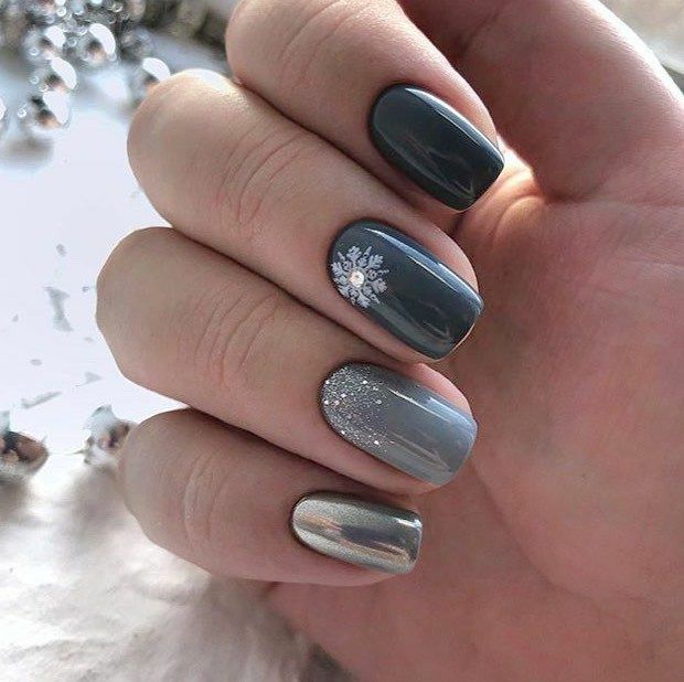 Christmas Nails Acrylic 2023 16 Ideas: A Slavnostní Nail Art Guide