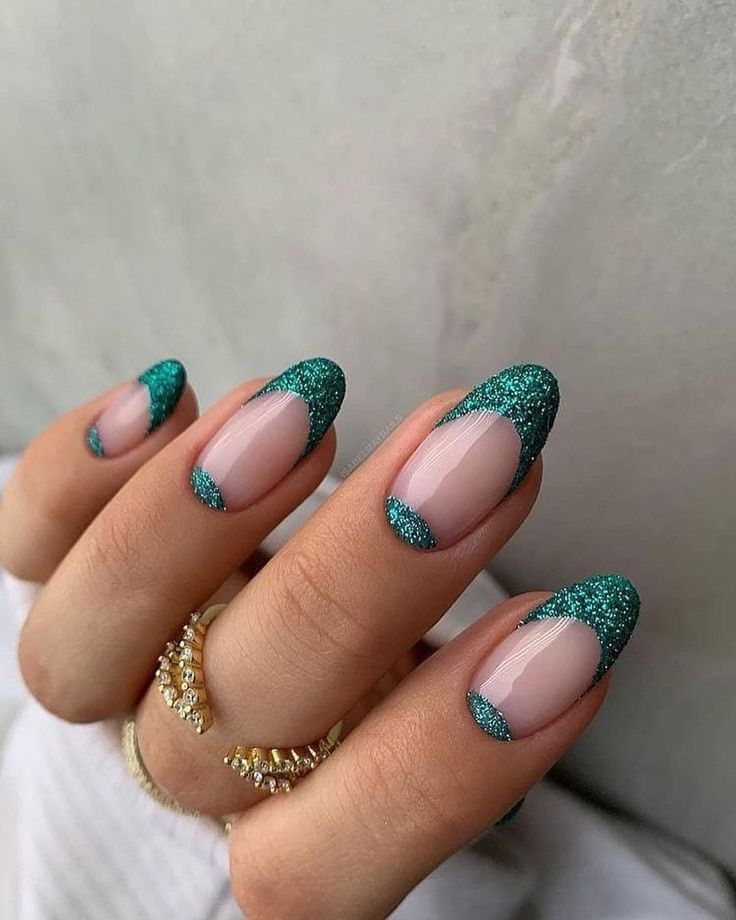 Green Christmas Nails 2023 16 Ideas: Get Festive with These Creative Nail Designs