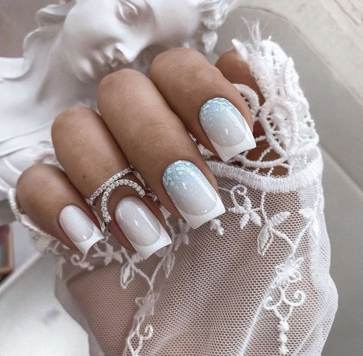 White Christmas Nails 2023 22 Ideas: The Ultimate Festive Nail Guide