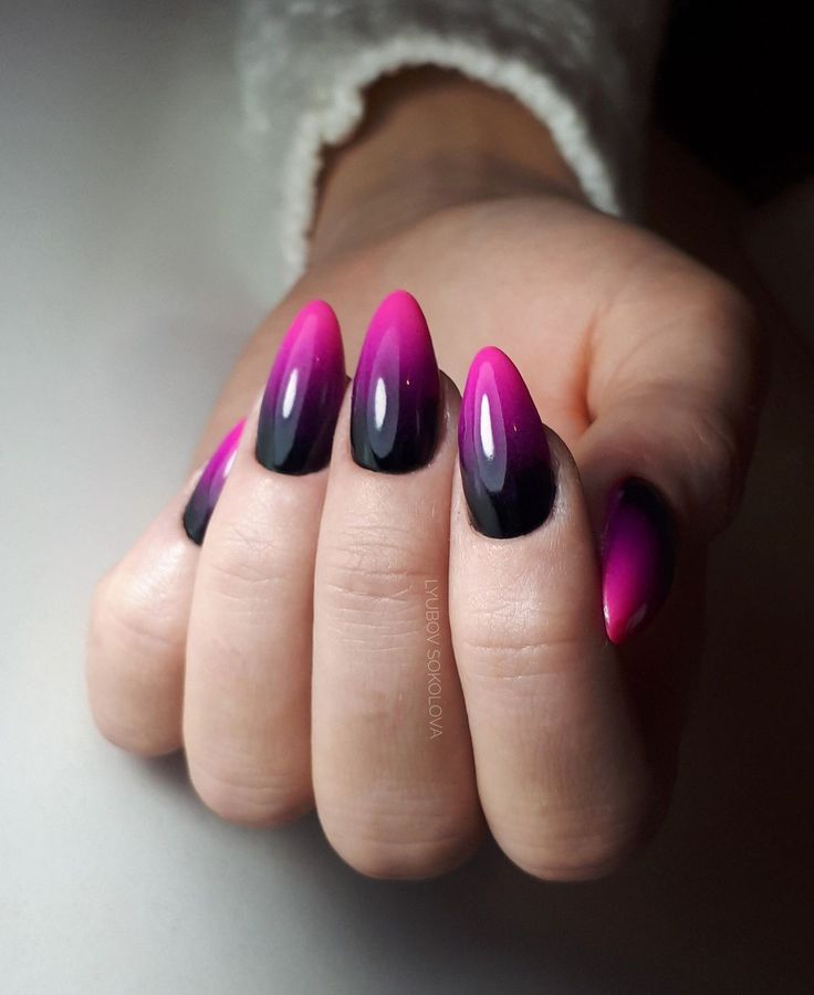 Short New Year's Nails: Black 2024 Designs & Trendy 16 Ideas