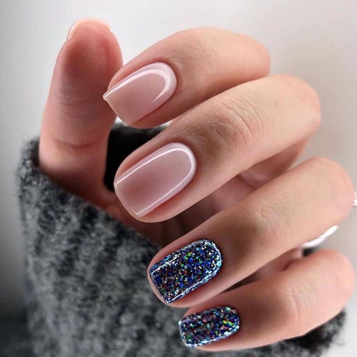 2024 Nail Designs 16 Ideas: Happy New Year with Red, Blue & Black Trends