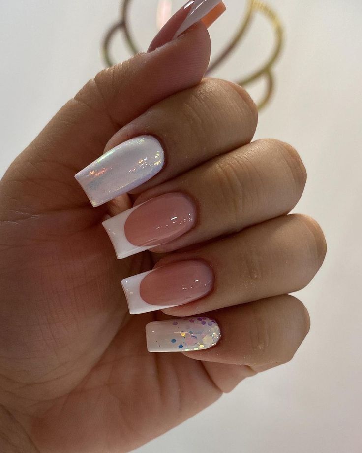 White Christmas Nails 2023 22 Ideas: The Ultimate Festive Nail Guide