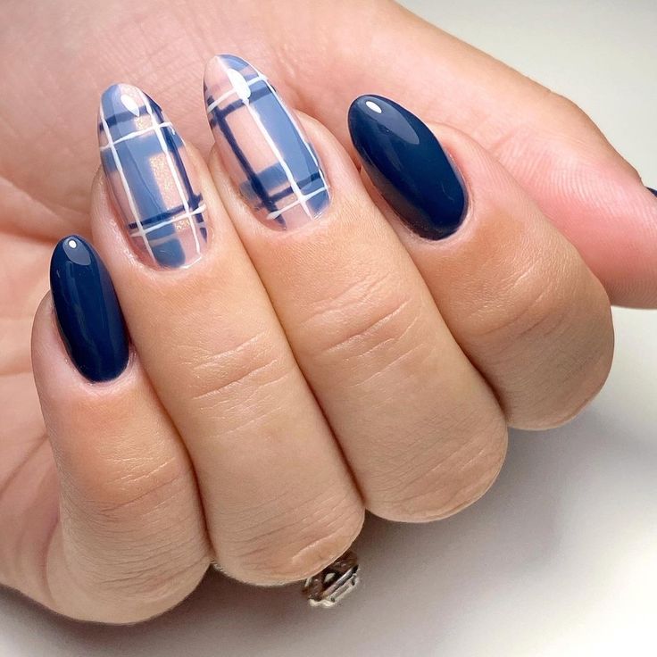 Easy Winter Nail 2023-2024 20 Ideas: Nail Art Inspiration for the Coziest Season