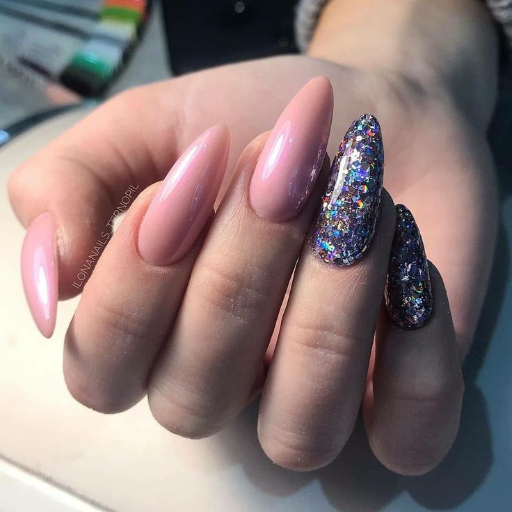 Sparkling Almond New Year Nails 2024 18 Ideas: Glam Up Your Look