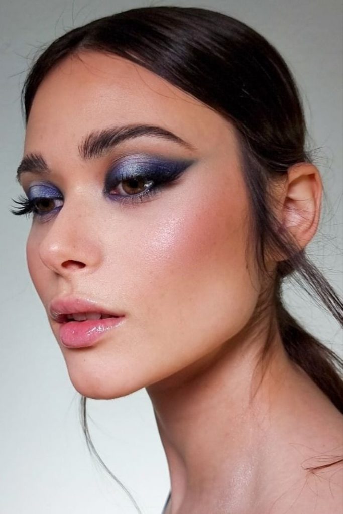 New Year's Eye Makeup 2024 18 Ideas: Glitter, Lunar, and Gemstone Glam