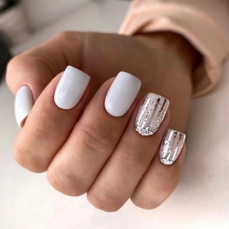 White Christmas Nails 2023 22 Ideas: The Ultimate Festive Nail Guide