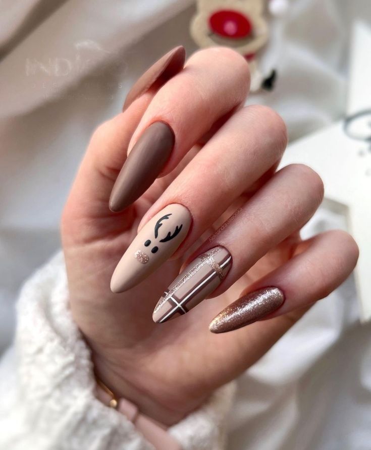 Winter Nails Brown 2023 - 2024 16 Ideas: Embrace the Cozy and Chic