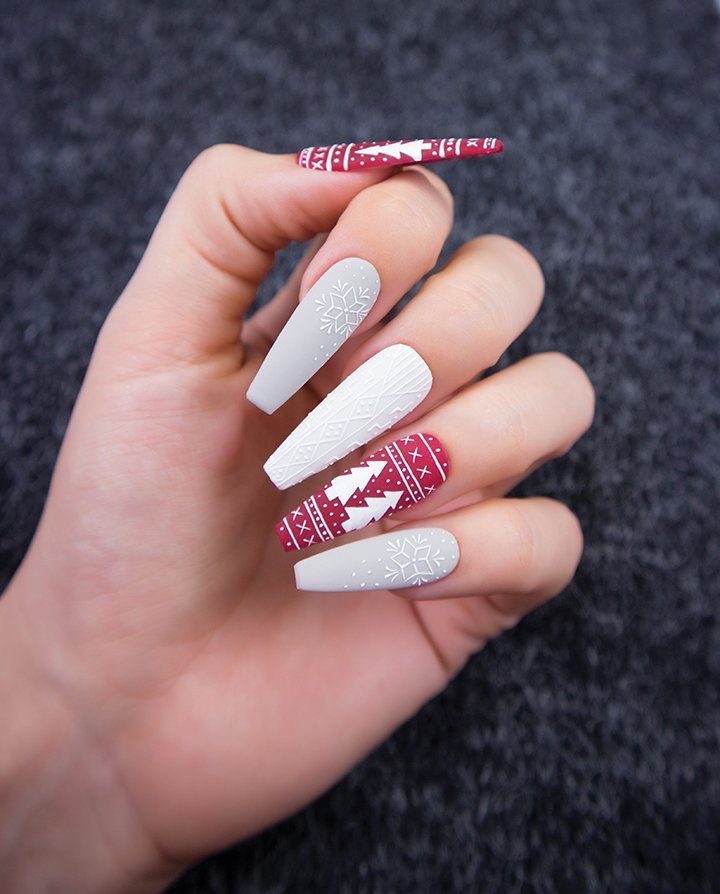 Pretty Winter Nails 2023 - 2024 18 Ideas