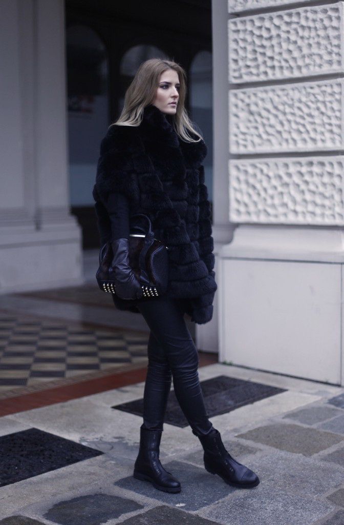 Everyday Fashion Outfits for Winter 2023 - 2024 20 Ideas: Stay Stylish and Warm!