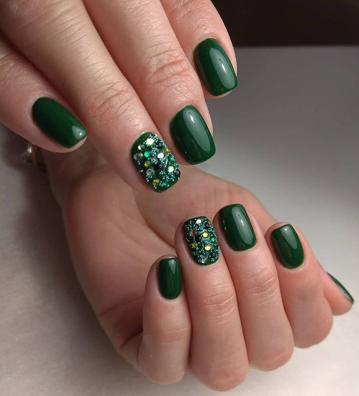 Green Christmas Nails 2023 16 Ideas: Get Festive with These Creative Nail Designs