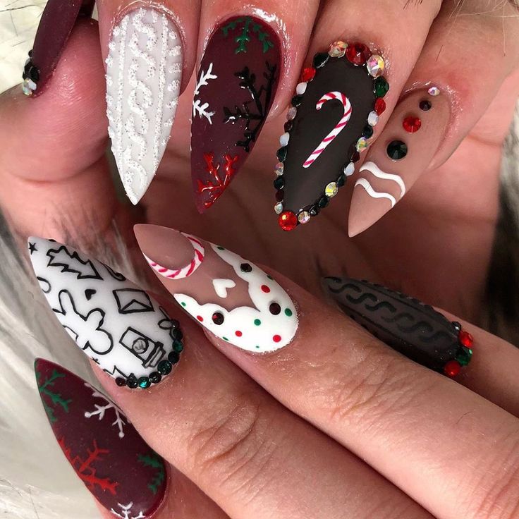 Christmas Nails Acrylic 2023 16 Ideas: A Festive Nail Art Guide