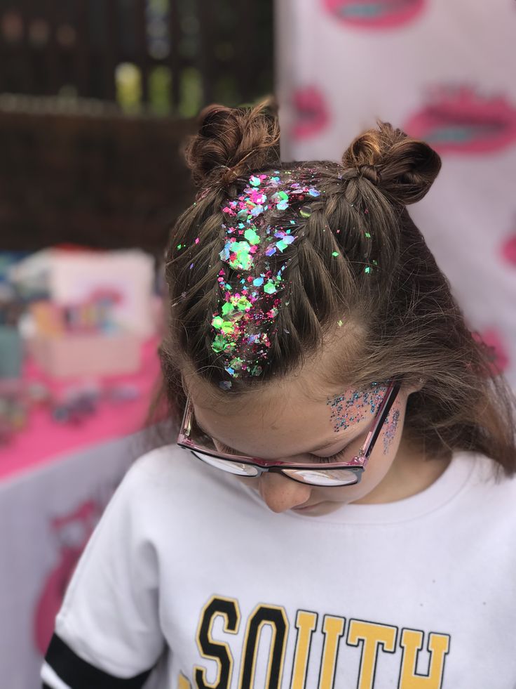 Christmas Hairstyles for Kids 2023 21 Ideas