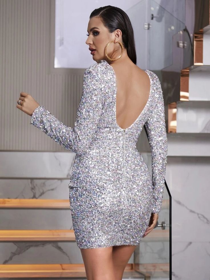 Glamorous NYE Party Outfit 22 Ideas for 2024: Shine Bright with Anna's Expert Tips