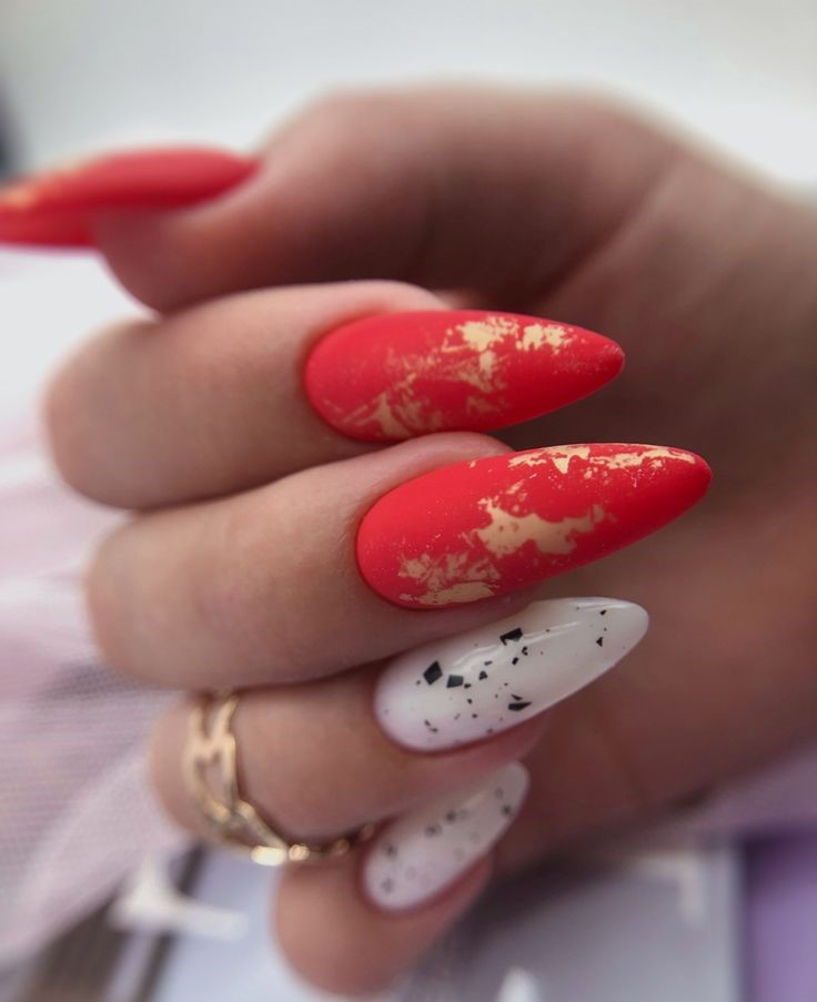 Long Christmas Nails 2023 18 Ideas: Nail Art Inspiration for the Festive Season