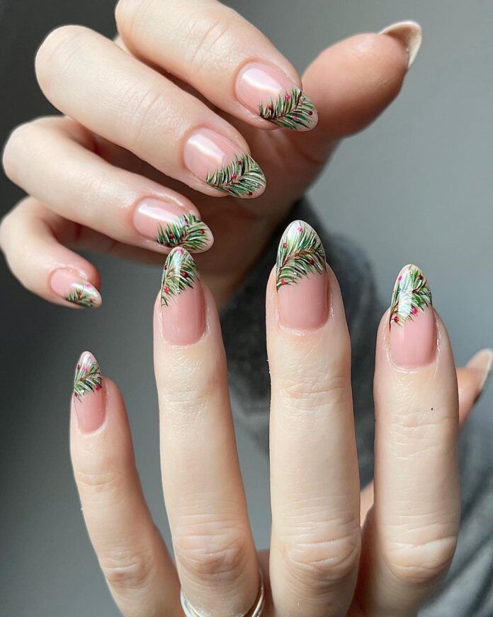 Christmas Nail Art 2023 21 Ideas: A Trending Style Guide