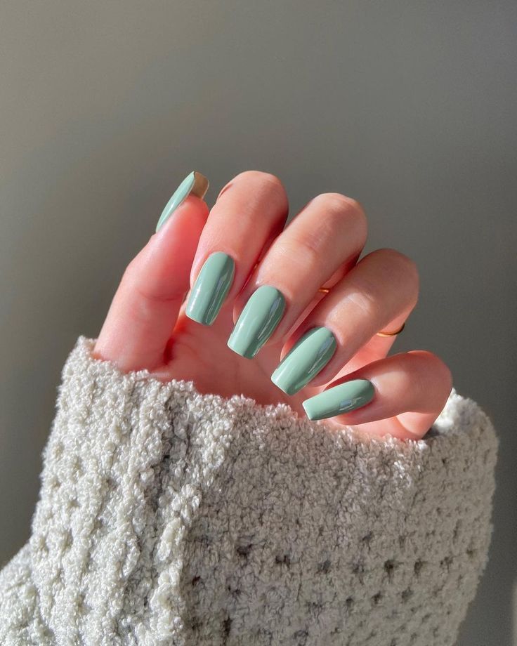 Medium Nails 20 Ideas: New Year 2024 Trending Designs and Colors