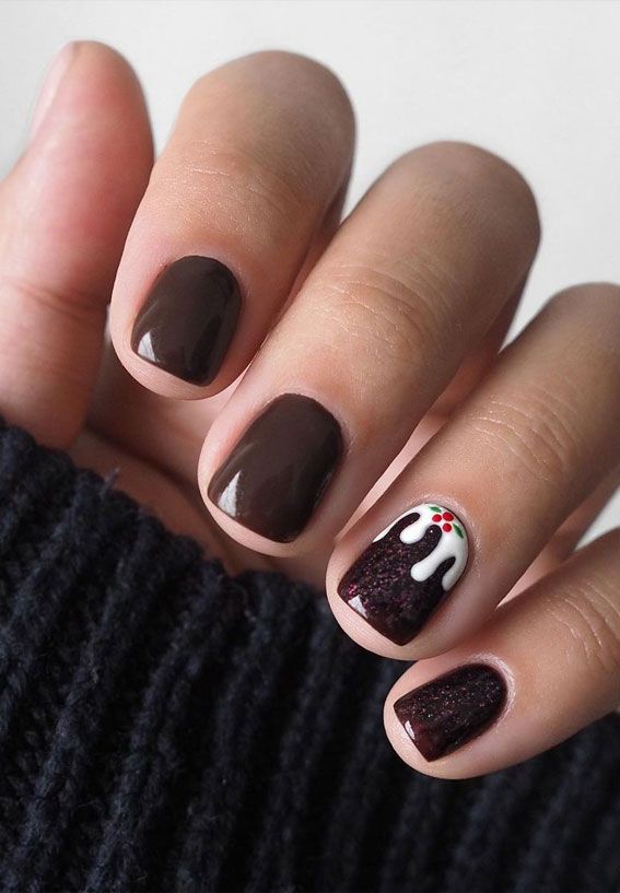 Short Christmas Nails 2023 16 Ideas: Festive and Trendy Nail Designs