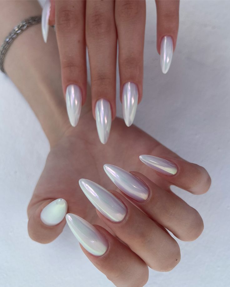 Pretty Winter Nails 2023 - 2024 18 nápadů