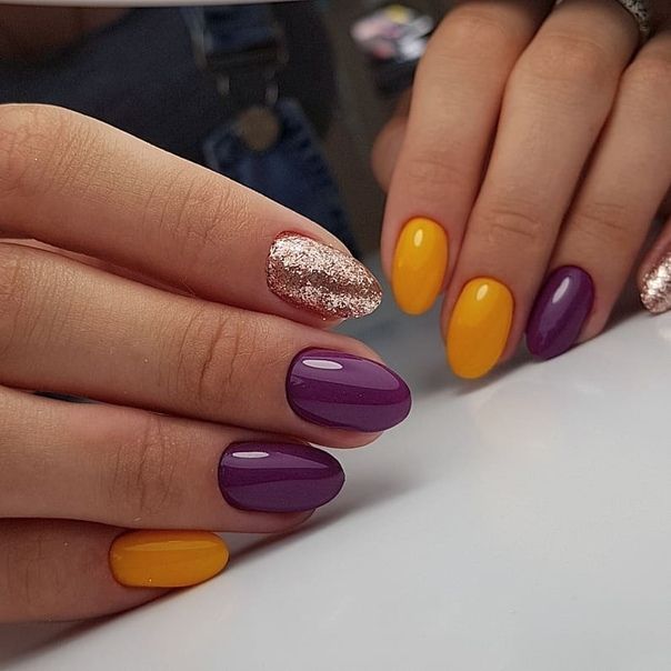 2024's Top Oval Nail Designs 15 Ideas