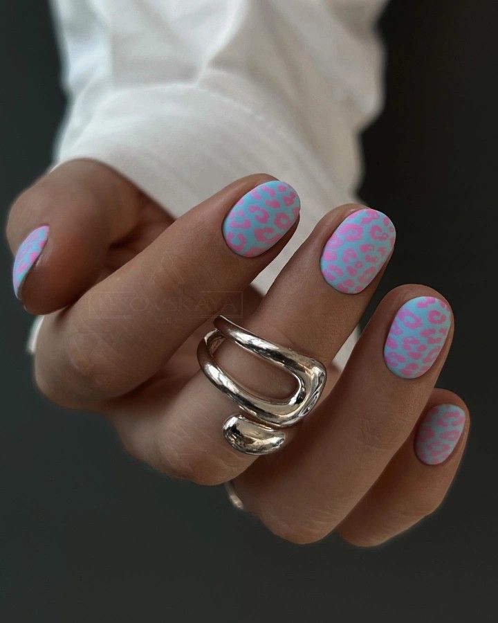 Trendy 2024 Round Nail Designs 16 Ideas