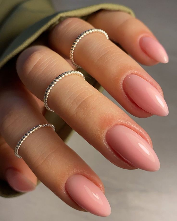 Trendy 2024 Almond Nail Designs to Inspire 16 Ideas