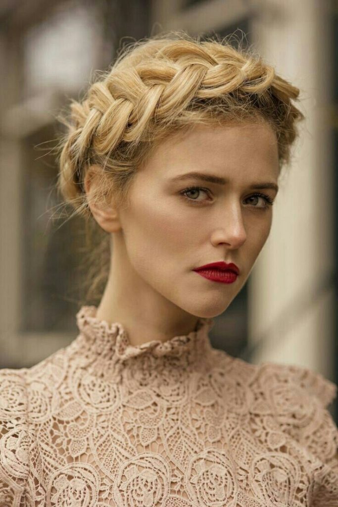 Milkmaid Braid Hairstyles 2024 16 Ideas: A Fusion of Tradition and Trend