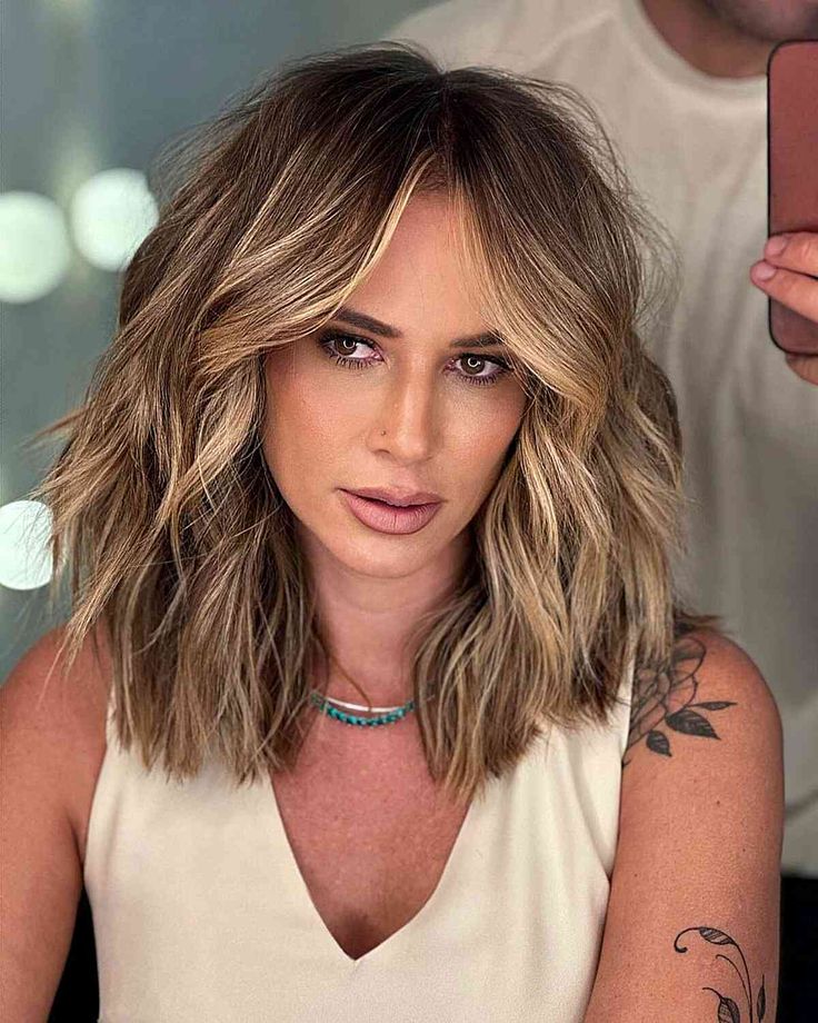 Discover the Best 2024 Haircuts for Thick Hair Pixie, Bob, & More