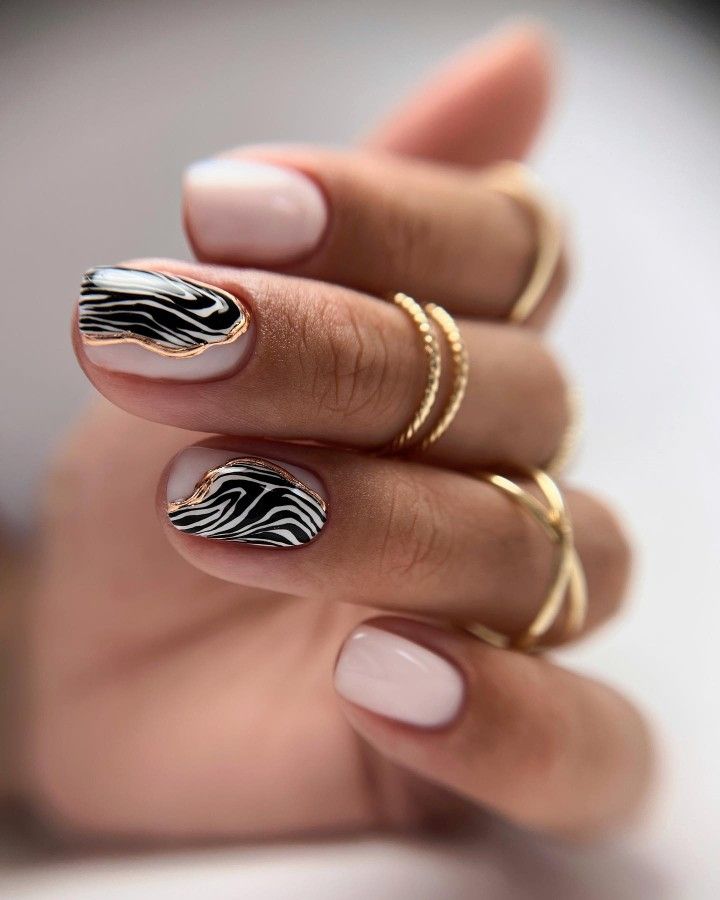 Trendsetting Gel Nail Designs 2024