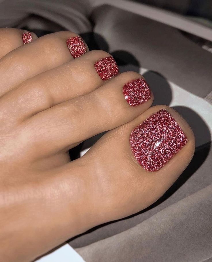 Trendsetting 2024 Toe Nail Designs For Every Season   2 45 