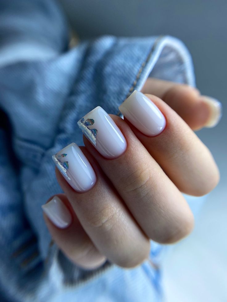 Ponořte se do světa návrhů dip Nail Designs 2024 16 nápadů: Směs elegance a hravosti