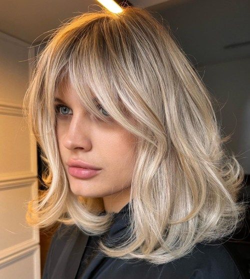 2024 Short Layered Haircuts 16 Ideas Elevate Your Style With Trendy Cuts   30 Enviable Collarbone Length Haircuts Youd Like To Try 