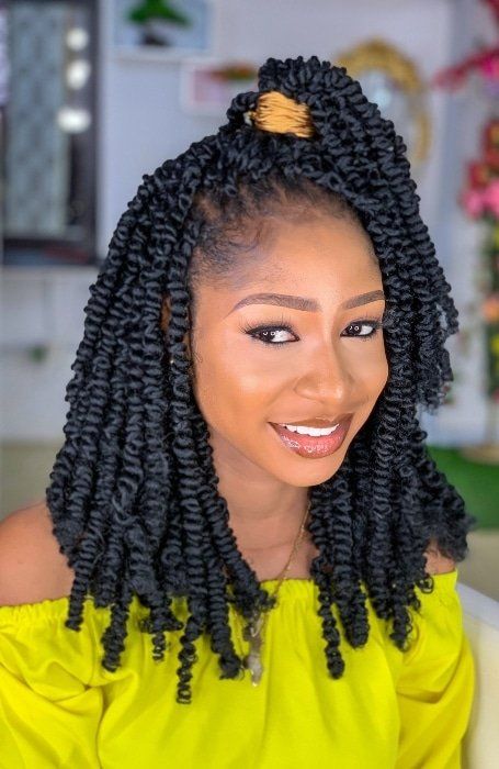 Dámské účesy Twist Braids 2024 18 nápadů: Odhalení nejžhavějších trendů