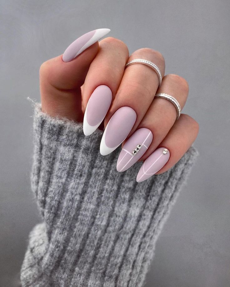 Discover Almond Nail Designs 2024 Chic, Cute & Bold Trends