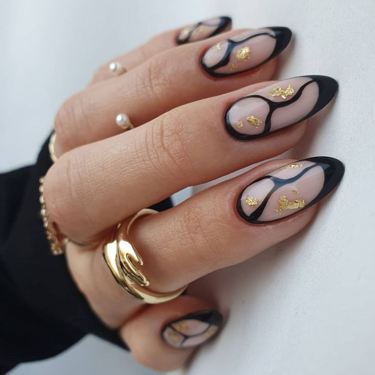 2024's Top Oval Nail Designs 15 Ideas