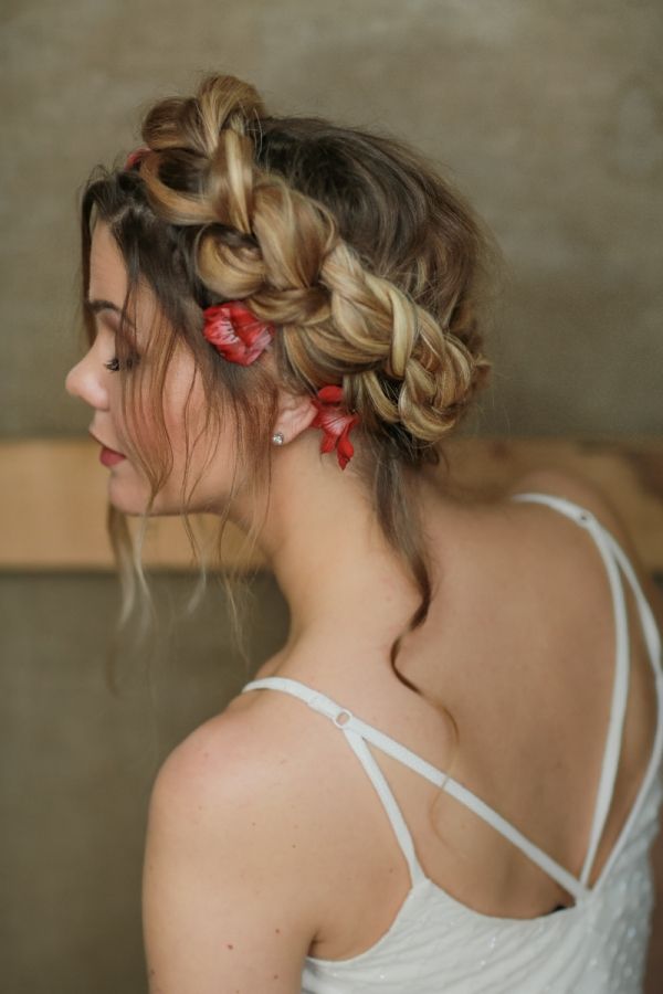 Milkmaid Braid Hairstyles 2024 16 Ideas: A Fusion of Tradition and Trend