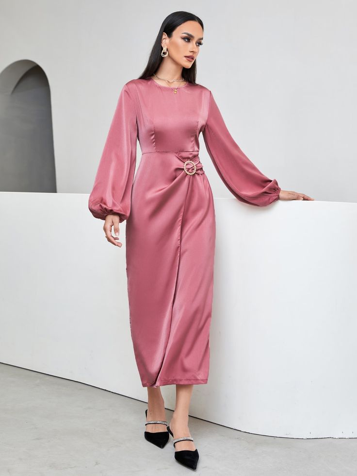 Midi Dress Outfit 2024 16 nápadů: Směs elegance a pohodlí