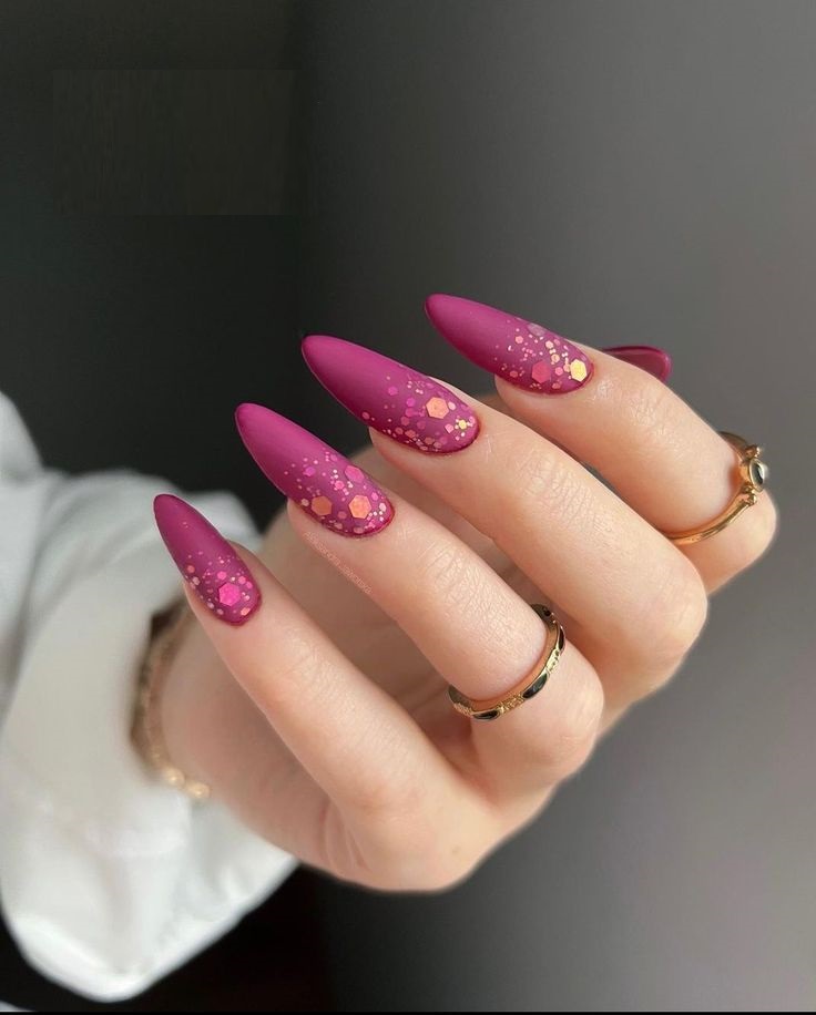 Discover Almond Nail Designs 2024 Chic, Cute & Bold Trends