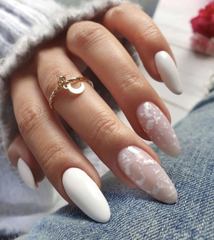 2024's Top Oval Nail Designs 15 Ideas