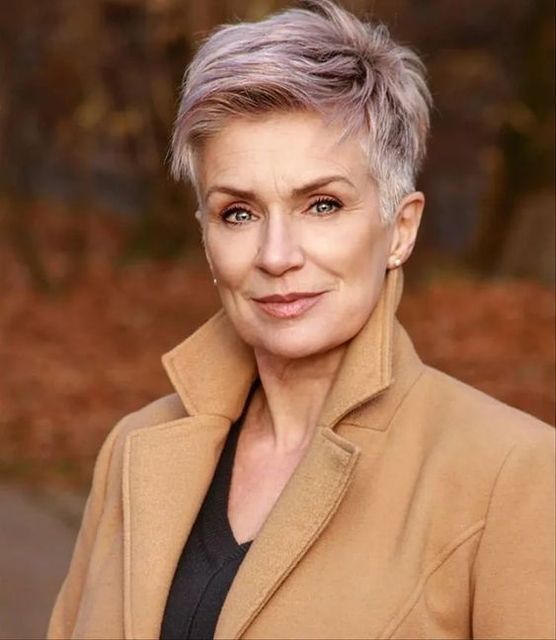 Stylish Haircuts for Women Over 60 in 2024 18 Ideas: Short, Medium, and More