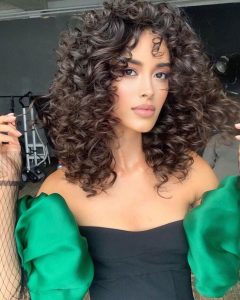 Trendy Curly Haircuts 2024 Short Medium Long Styles With Bangs   Bez Nazvaniya 4 1 240x300 