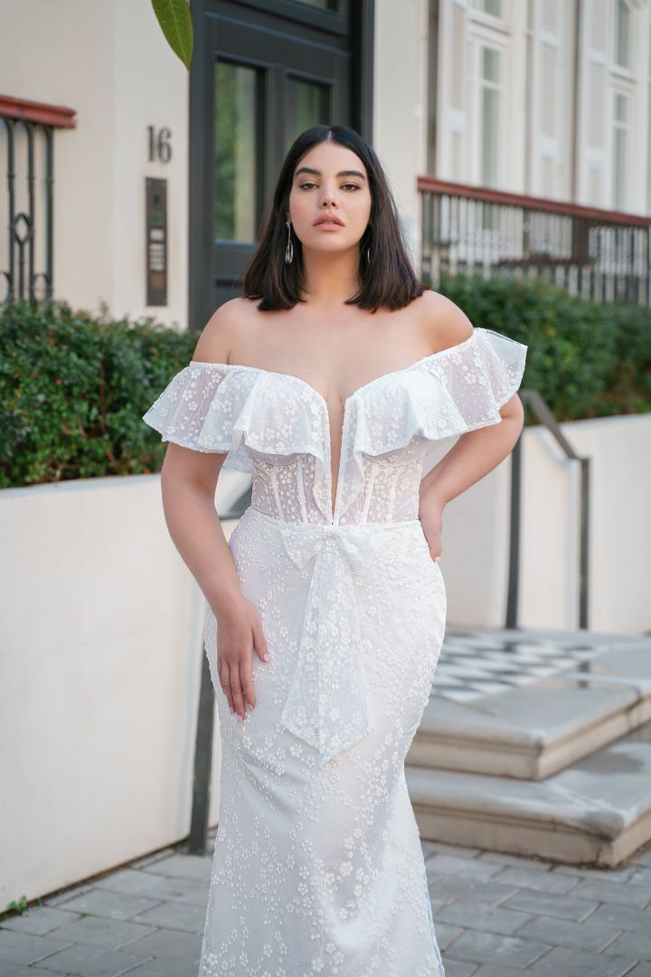 Discover The Latest 2024 Wedding Outfits Trends Indo Western Classic   Dream Plus Size Collection 