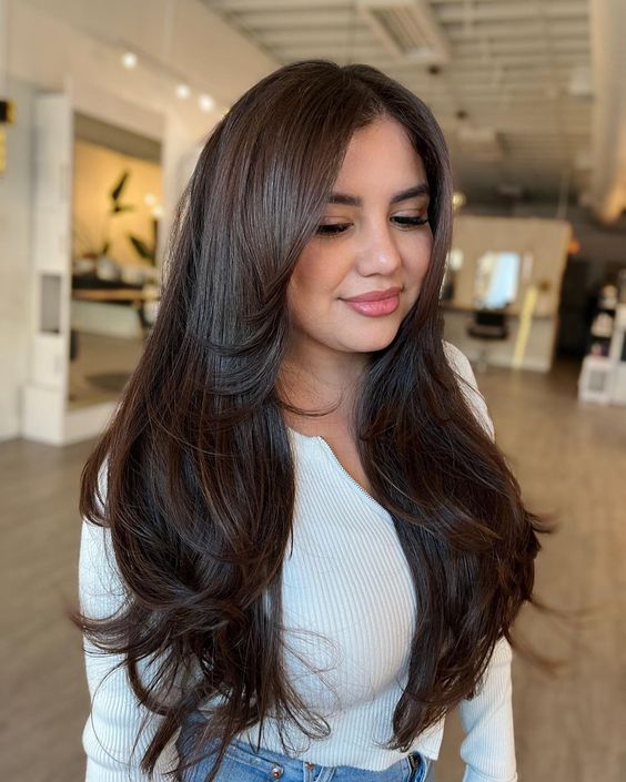 Discover Top Spring 2024 Hair Color Trends for Brunettes