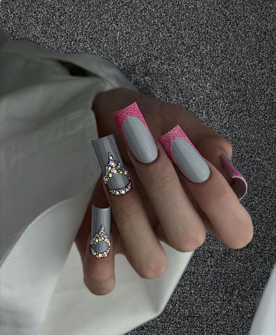 March 2024 Nail Trends 16 Ideas: Bright & Chic Colors