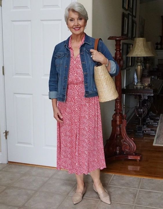 Spring Outfits for Older Women: Wardrobe Essentials for 2024 16 Ideas