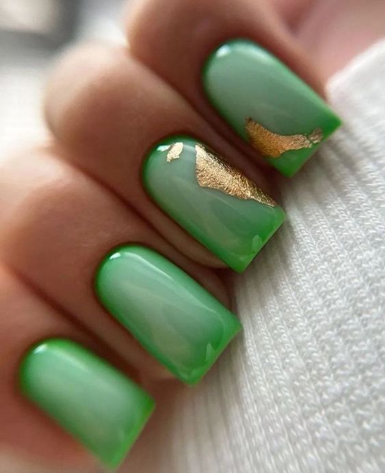 Spring 2024's Fresh Green Nail Trends 16 Ideas