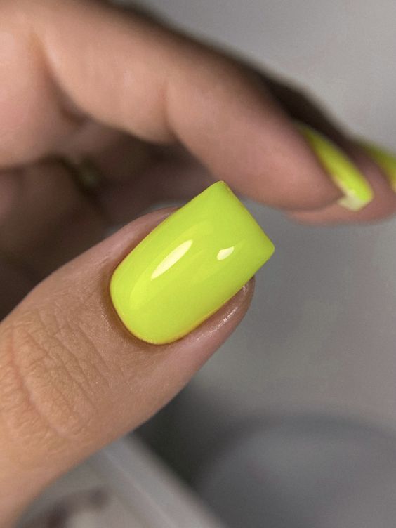 Colorful Spring Nails 2024: Fresh and Vibrant 15 Ideas to Elevate Your Style