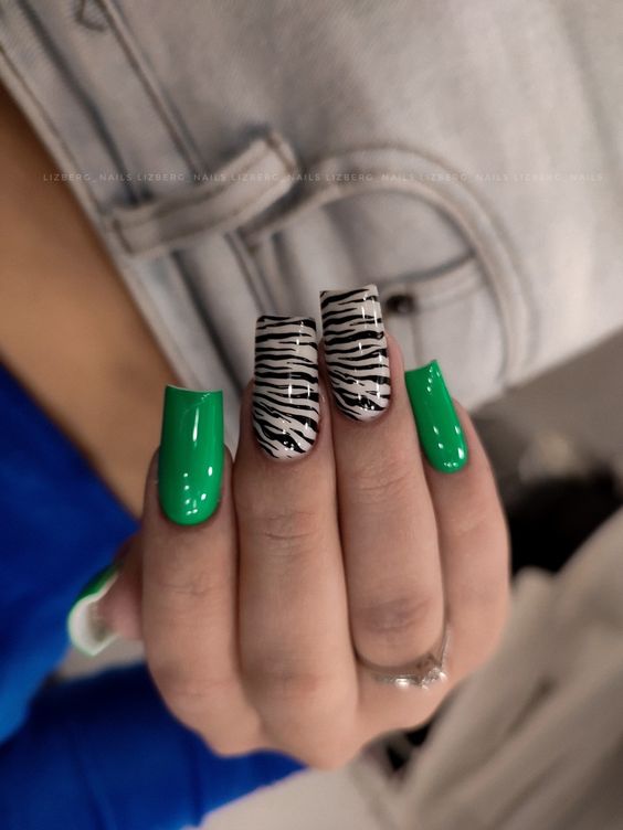 Spring 2024's Fresh Green Nail Trends 16 Ideas