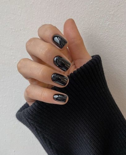 Nail Design Elegance - Unveiling Top Trends for Fashion-Forward Women