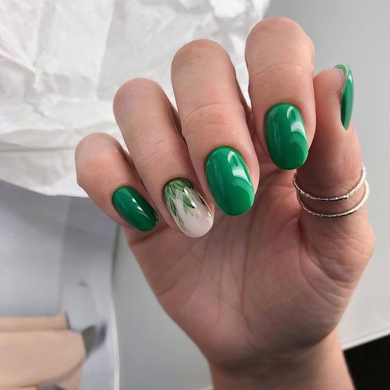 Spring 2024's Fresh Green Nail Trends 16 Ideas