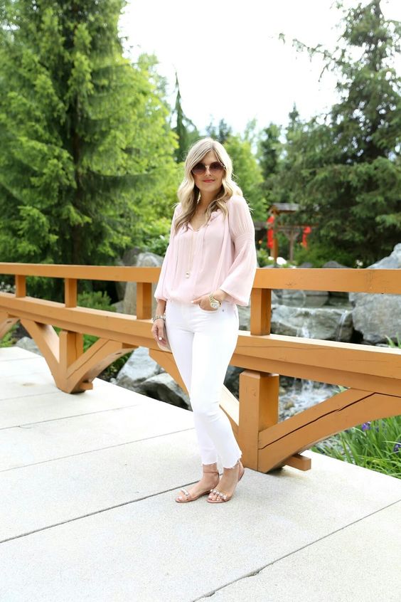 Spring Outfits for Women Over 40 - Wardrobe 2024 16 Ideas